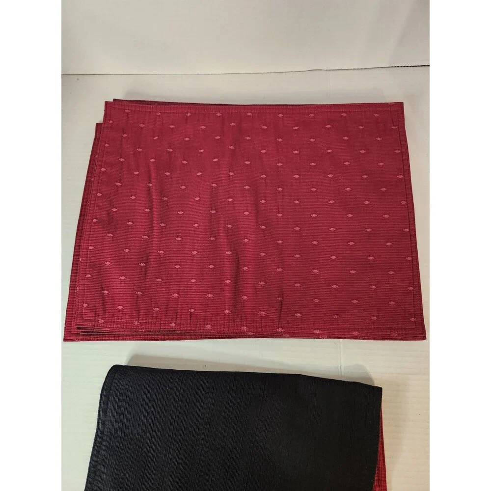 12×12 Lot Of 6 Placemats